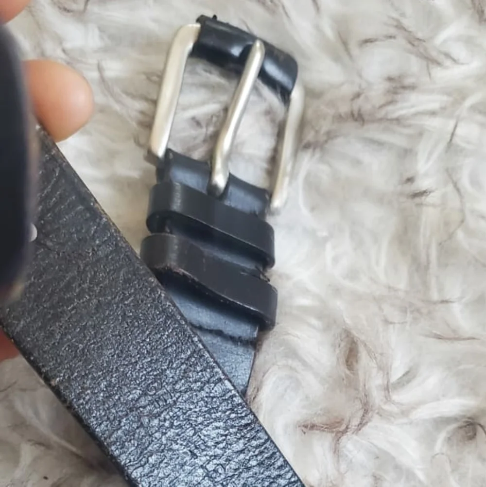 Nike Black Canvas Adjustable Boys Belt With Metal Buckle 🌴